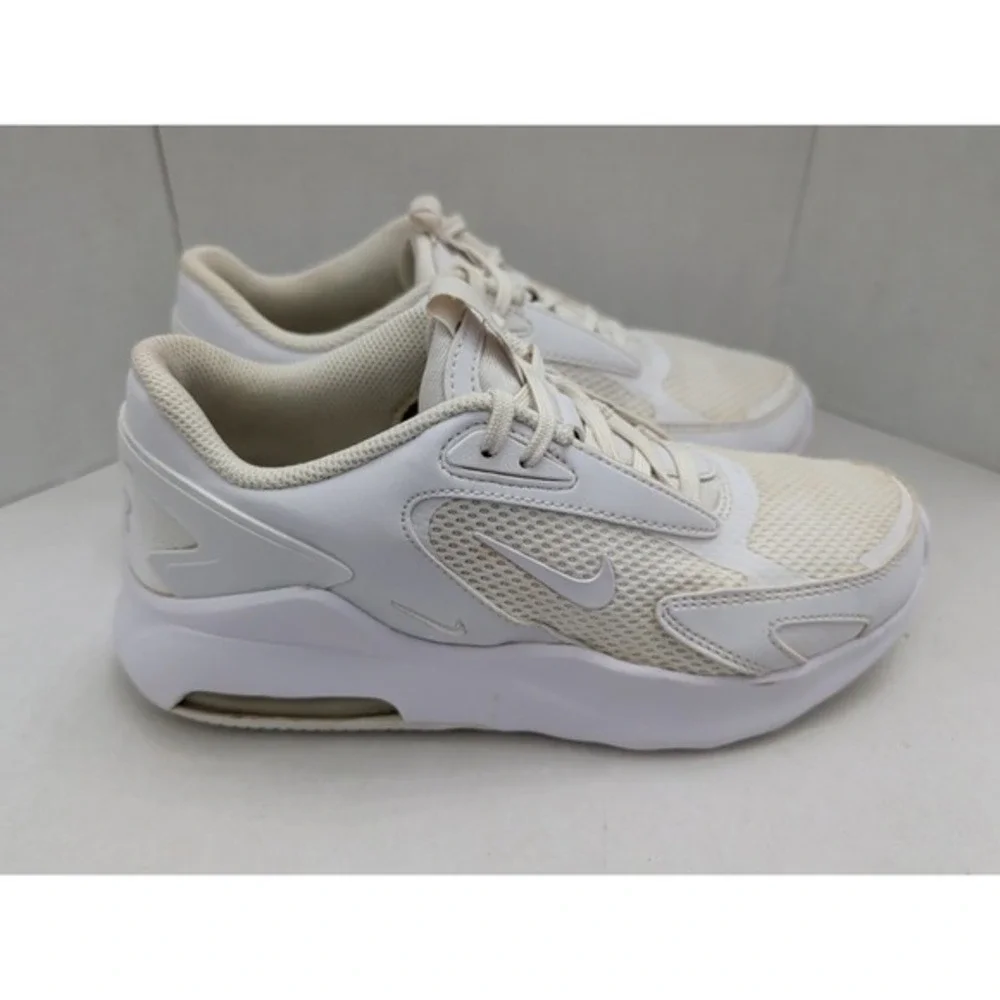 Nike Womens Air Max Bolt CU4152-100 White Running‎ Shoes Sneakers Size 7